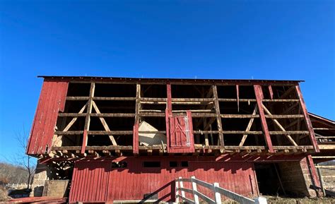 The Morristown is a bank <strong>barn</strong> with a rough sawn pine <strong>frame</strong> that measures 32’ x 40’ x 15’. . Antique barn frames for sale